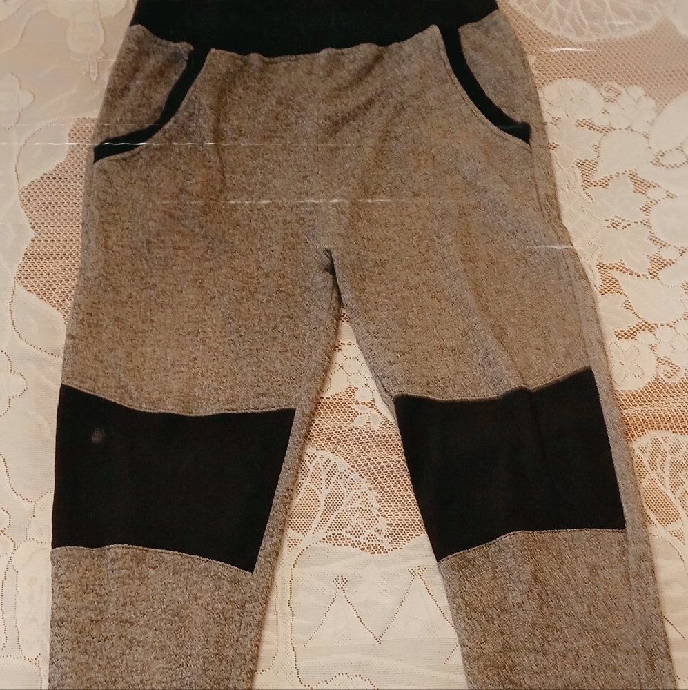 Bevel Gray With Black Stripe Sweat Pants Size XL